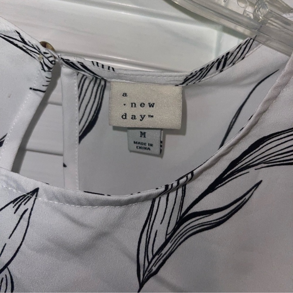 Work blouse - Picture 2 of 3